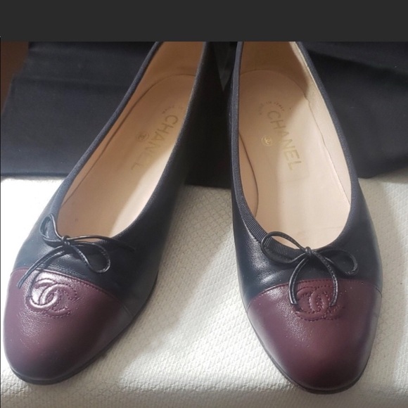 SOLD:  Chanel CC Cap Toe Ballet Flats - Picture 11 of 13